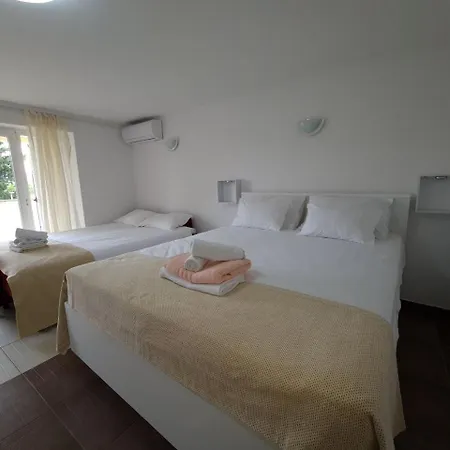 Apartment Eden *