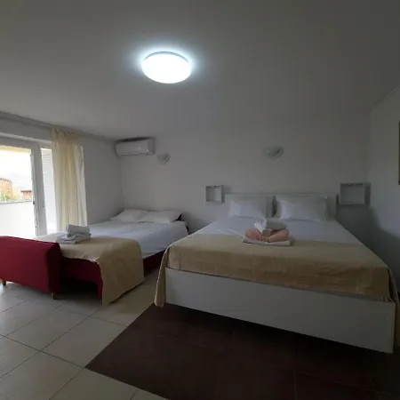 Eden Apartment Kornic