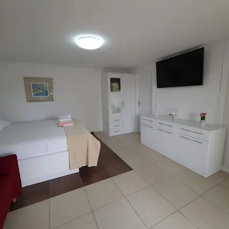 Eden Apartmán Kornić