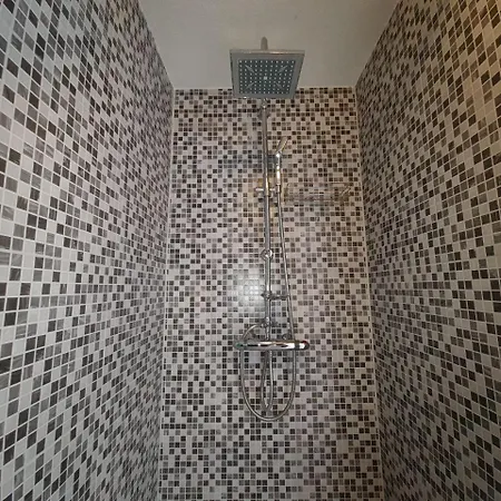 Apartment Eden