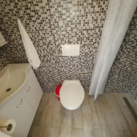 Apartment Eden Kornic