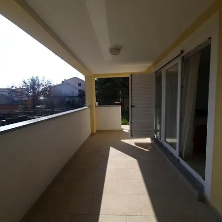 Eden Apartmán *