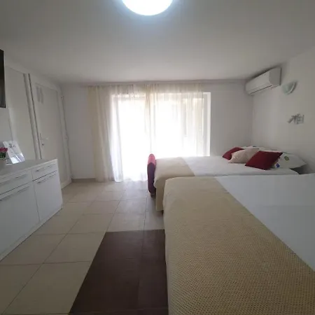 Eden Apartmán