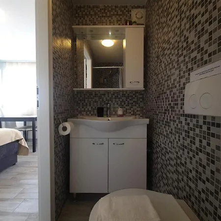 Eden Apartmán *